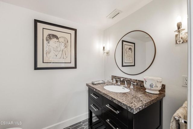 29455 Fountainwood Street, Agoura Hills, CA 91301