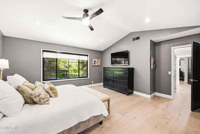 29455 Fountainwood Street, Agoura Hills, CA 91301