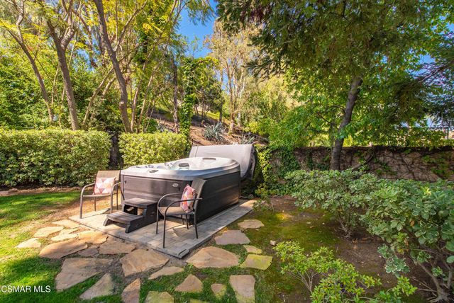 29455 Fountainwood Street, Agoura Hills, CA 91301