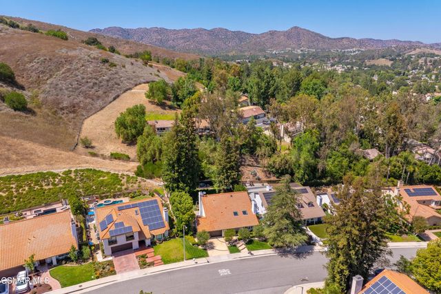 29455 Fountainwood Street, Agoura Hills, CA 91301