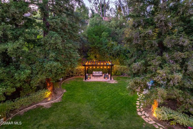 29455 Fountainwood Street, Agoura Hills, CA 91301