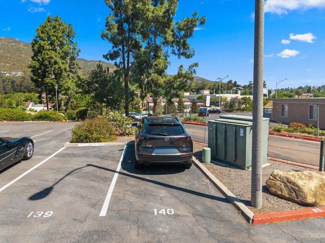 7838 Cowles Mountain Ct C33, San Diego, CA 92119