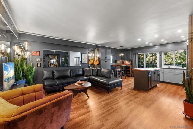 7838 Cowles Mountain Ct C33, San Diego, CA 92119