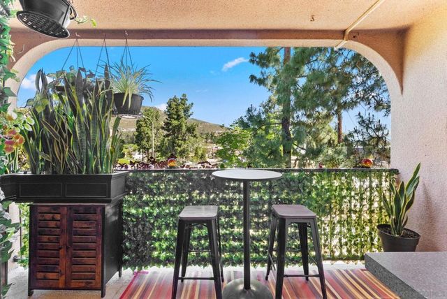 7838 Cowles Mountain Ct C33, San Diego, CA 92119