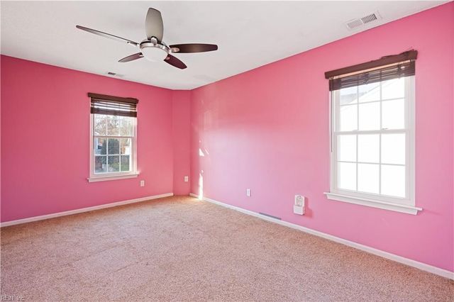 508 Kemp LNDG, Suffolk, VA 23434