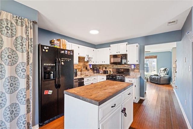 508 Kemp LNDG, Suffolk, VA 23434