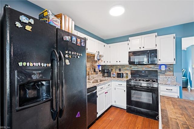 508 Kemp LNDG, Suffolk, VA 23434