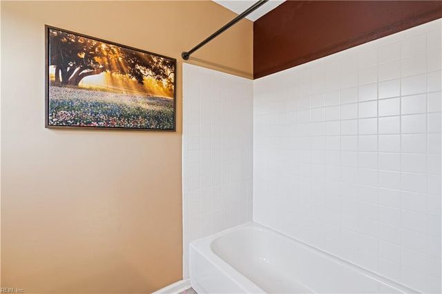 508 Kemp LNDG, Suffolk, VA 23434