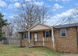 108 Nottingham Rd, Dickson, TN 37055