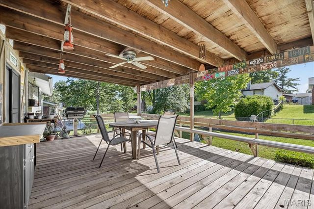 5709 Chatport Road, St Louis, MO 63129