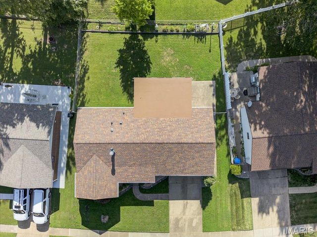 5709 Chatport Road, St Louis, MO 63129