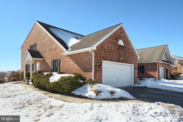 39 SPRING HILL LN, Mountville, PA 17554
