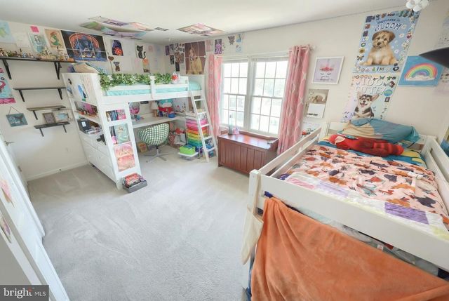 39 SPRING HILL LN, Mountville, PA 17554