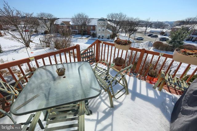 39 SPRING HILL LN, Mountville, PA 17554