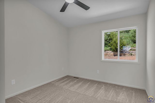 4851 NW Astor Park DR, Topeka, KS 66618