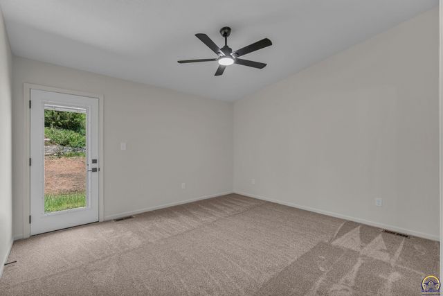4851 NW Astor Park DR, Topeka, KS 66618