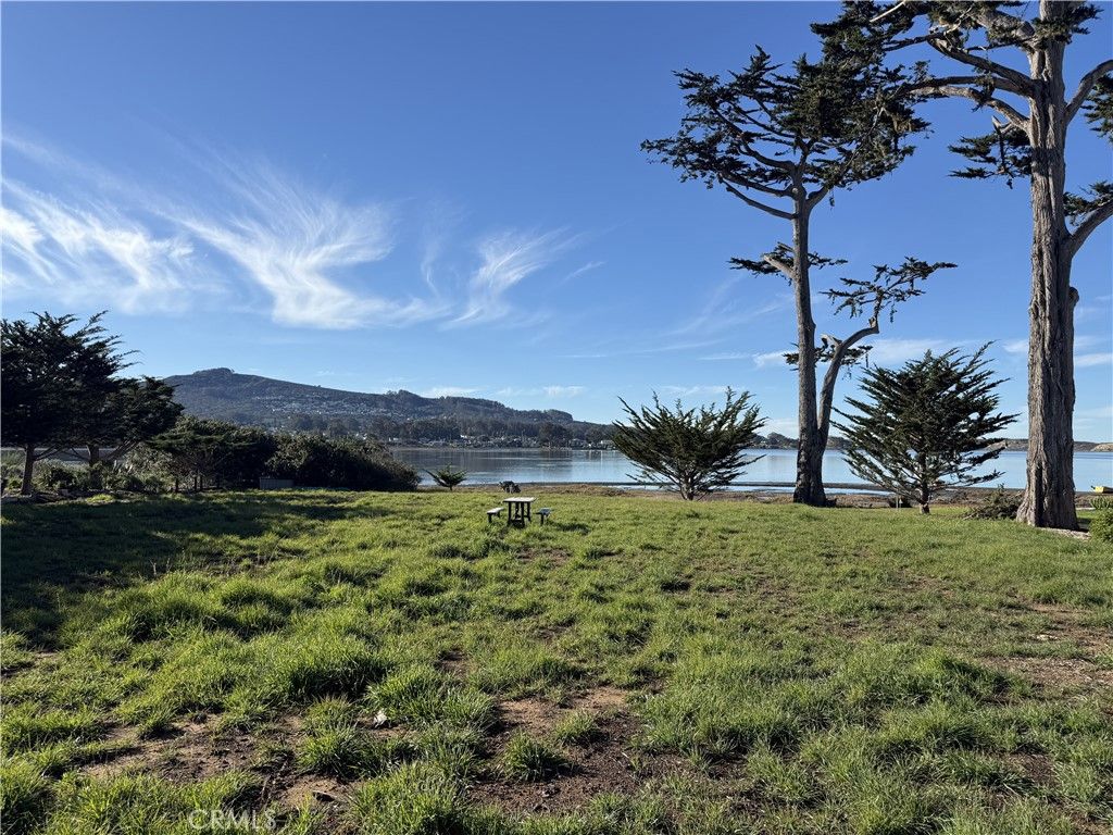 Image 5 of property listing at 0 Pasadena, Los Osos, CA 93402