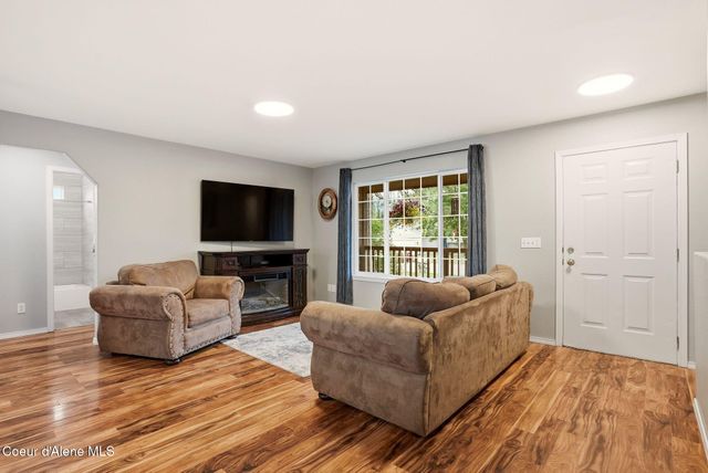 7410 W Lund ST, Rathdrum, ID 83858