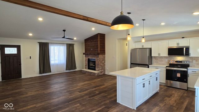 3747 Smith Road, Nashville, IN 47448