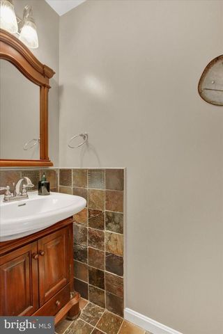 17 BUGLE CALL PATH, Gettysburg, PA 17325