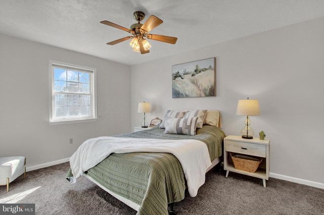 17 BUGLE CALL PATH, Gettysburg, PA 17325