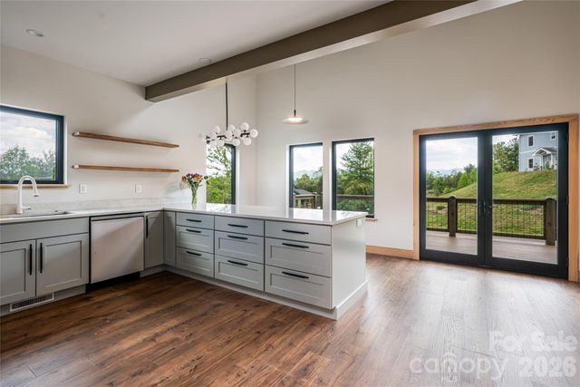 19 Ginger Spice Trail, Weaverville, NC 28787