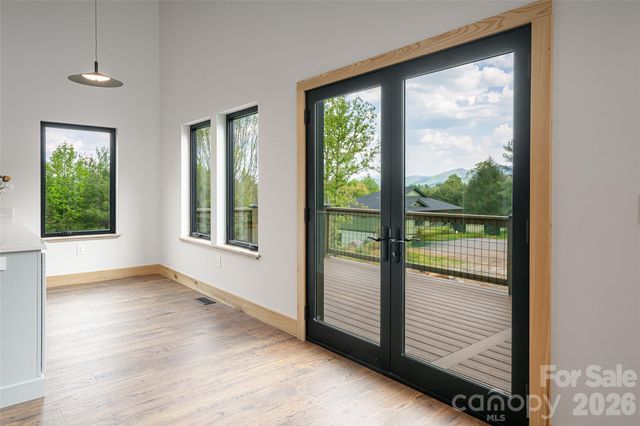 19 Ginger Spice Trail, Weaverville, NC 28787