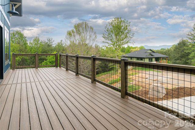 19 Ginger Spice Trail, Weaverville, NC 28787