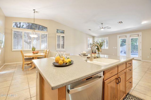 1715 E KENWOOD Street, Mesa, AZ 85203