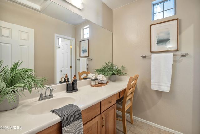 1715 E KENWOOD Street, Mesa, AZ 85203