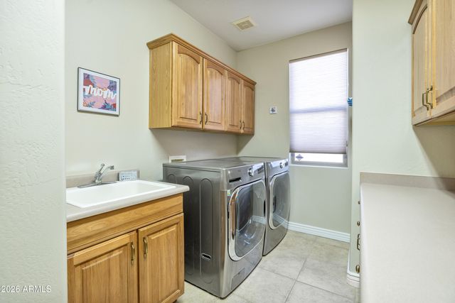 1715 E KENWOOD Street, Mesa, AZ 85203