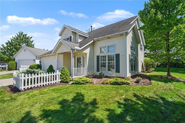 1565 Windrow Lane, Broadview Heights, OH 44147