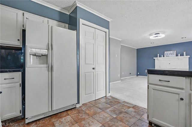 1565 Windrow Lane, Broadview Heights, OH 44147