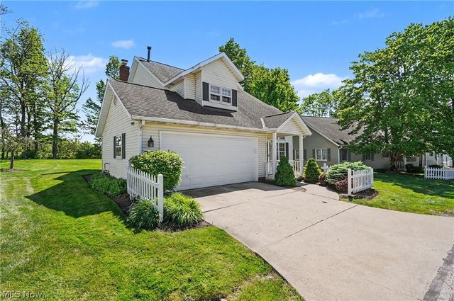 1565 Windrow Lane, Broadview Heights, OH 44147