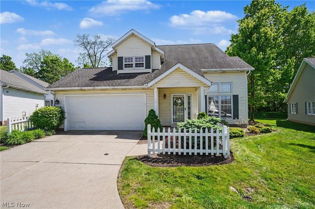 1565 Windrow Lane, Broadview Heights, OH 44147