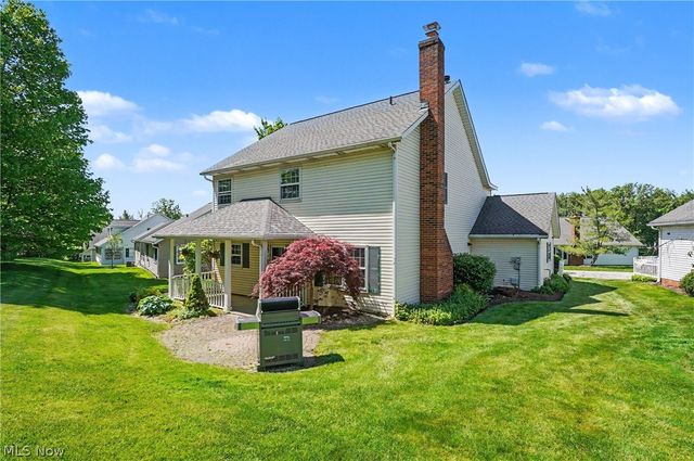 1565 Windrow Lane, Broadview Heights, OH 44147