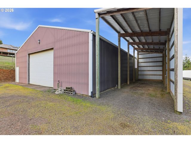 16900 Sw MCFEE Pl, Hillsboro, OR 97123