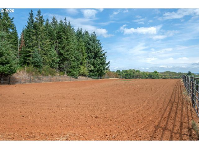 16900 Sw MCFEE Pl, Hillsboro, OR 97123