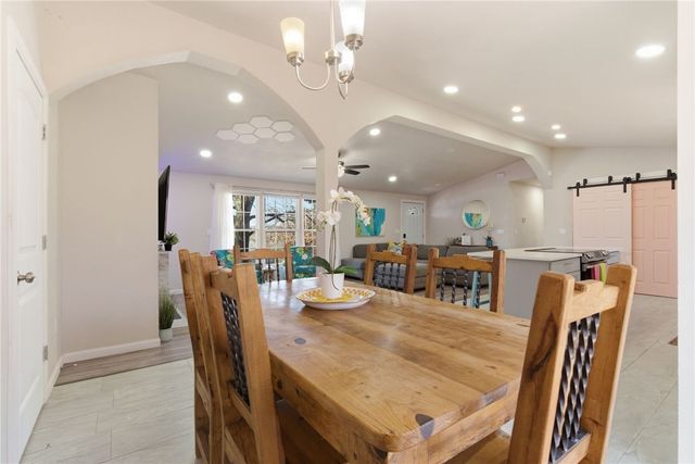 35 Kensington Drive, Bella Vista, AR 72715