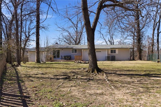 35 Kensington Drive, Bella Vista, AR 72715