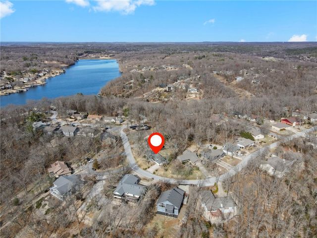 35 Kensington Drive, Bella Vista, AR 72715