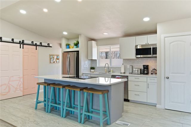 35 Kensington Drive, Bella Vista, AR 72715