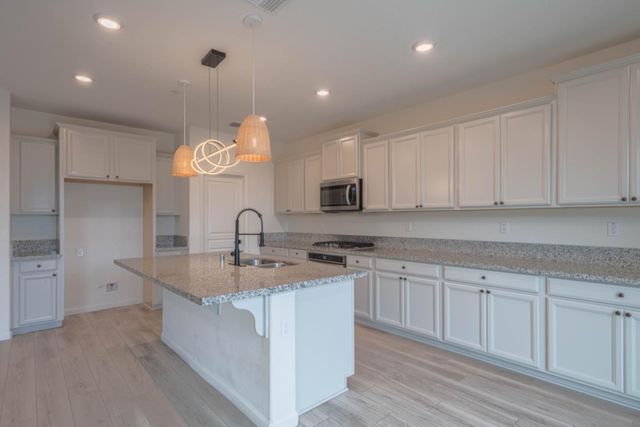 1121 Trailside Drive, San Juan Bautista, CA 95045