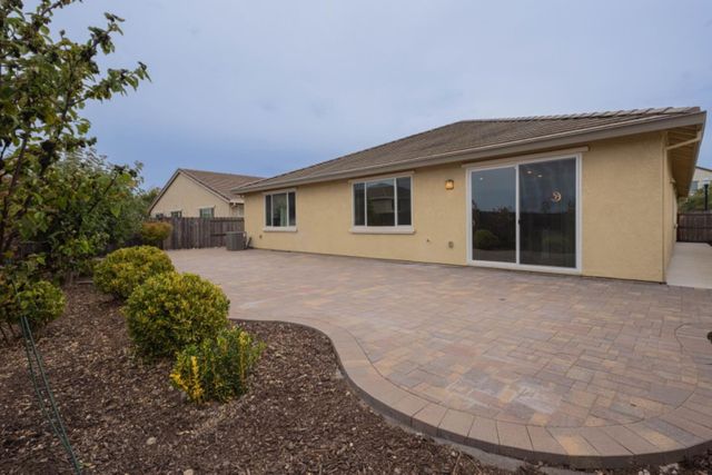 1121 Trailside Drive, San Juan Bautista, CA 95045