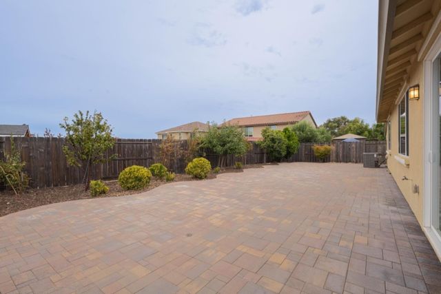 1121 Trailside Drive, San Juan Bautista, CA 95045