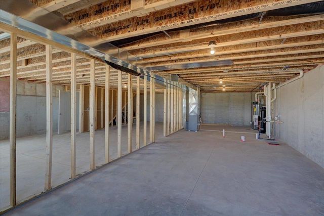 1232 Tivoli Circle, Oregon, WI 53575