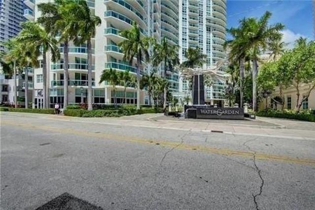 347 N New River Drive ph4, Fort Lauderdale, FL 33301