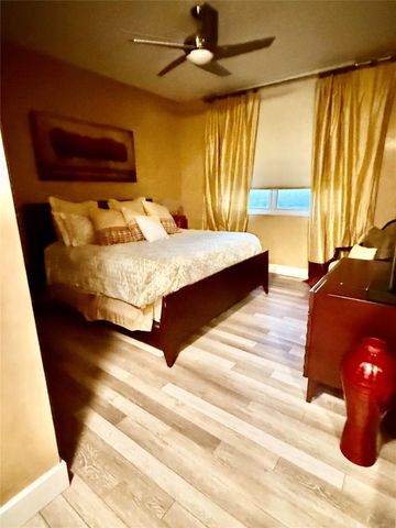 347 N New River Drive ph4, Fort Lauderdale, FL 33301