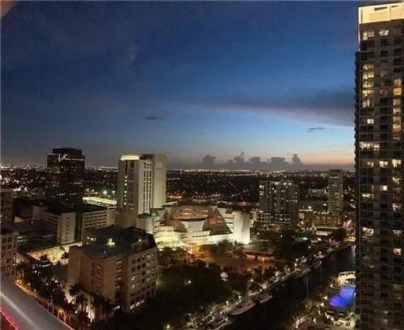 347 N New River Drive ph4, Fort Lauderdale, FL 33301