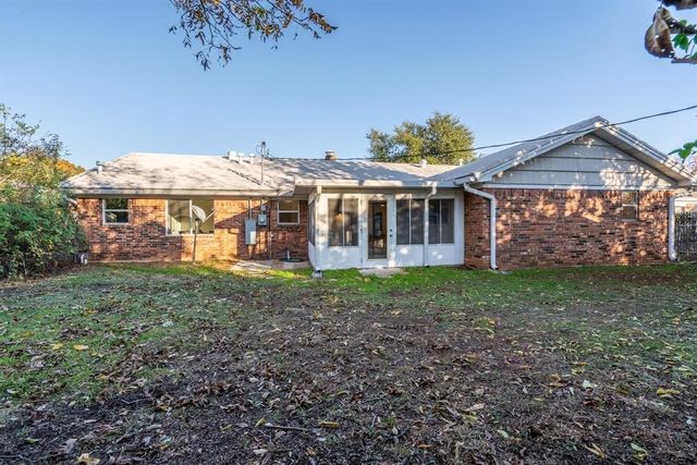 7812 Pebbleford Road, Fort Worth, TX 76134